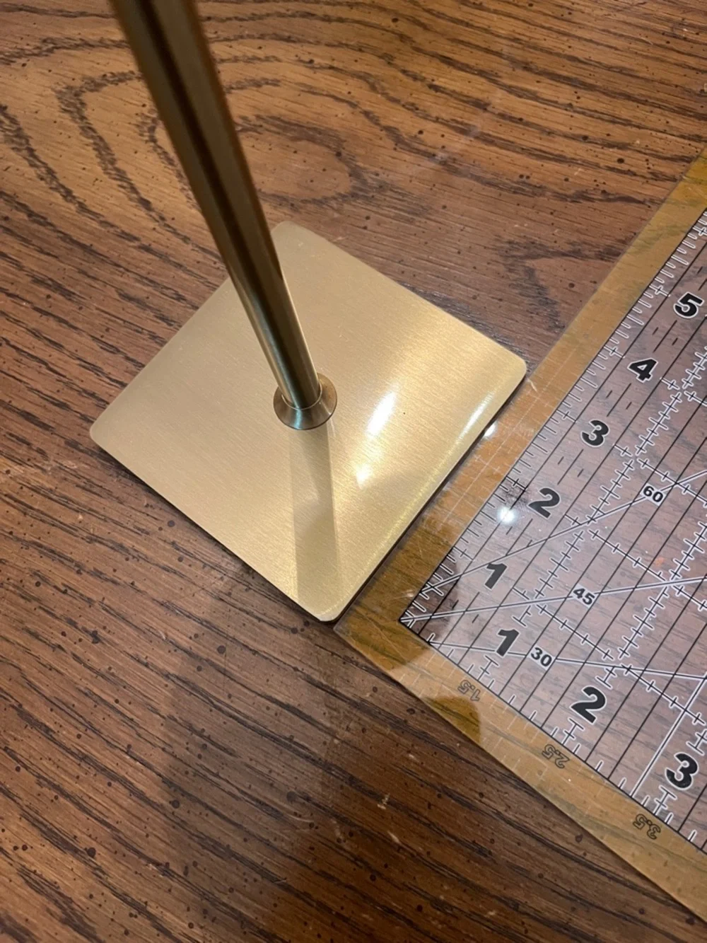 N/A sleek gold